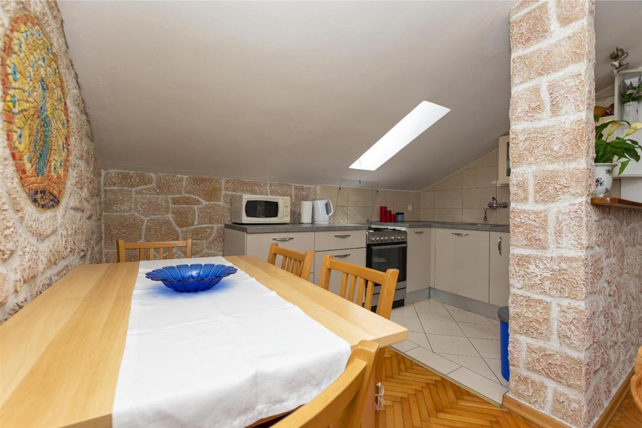 Apartment Ivanka Omiš Exteriér fotografie